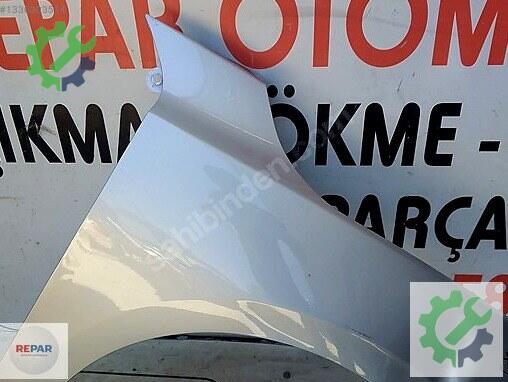 Ford Focus Sağ Ön Çamurluk çıkma parça