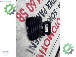 Megane 4 – Sedan – Fluence Sol Havalandırma Izgarası 687616296R