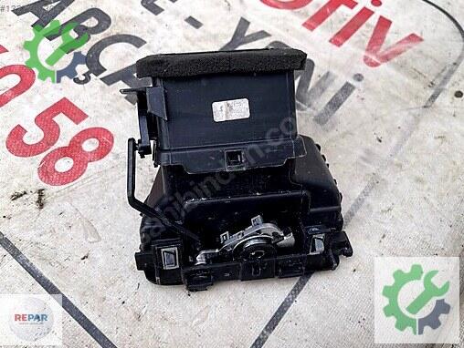 Renault Megane Panjur 687616296R çıkma parça