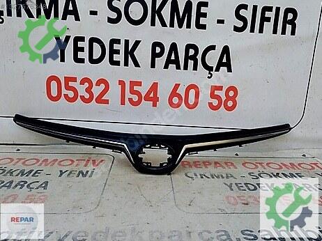 Toyota Corolla Ön Panjur çıkma parça