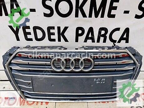 Audi A4 Ön Panjur çıkma parça