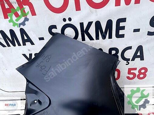 Toyota Auris Sağ Arka Çamurluk çıkma parça
