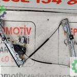Renault Megane 4 Sağ Ön Cam Krikosu 807208314R orijinal çıkma
