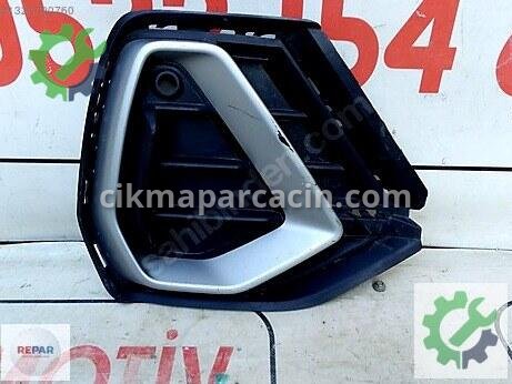 Audi Q3 Sis Farı Çerçevesi çıkma parça