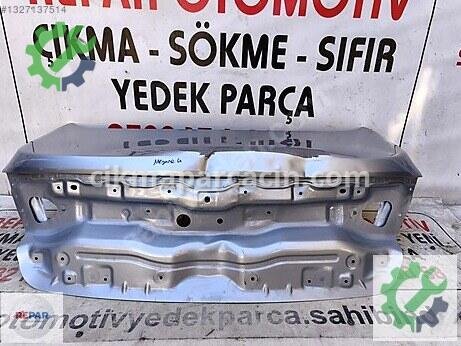 Renault Megane Bagaj Kapağı çıkma parça
