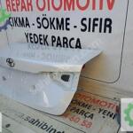 Toyota Corolla arka bagaj kapağı orijinal çıkma
