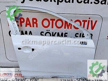 Renault Clio Sağ Ön Kapı çıkma parça