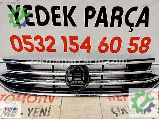 Volkswagen Tiguan Ön Panjur 5NA853651 çıkma parça