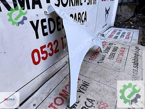Skoda Fabia Sağ Ön Çamurluk çıkma parça