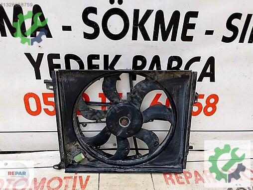 Renault Megane Fan 214819674R çıkma parça