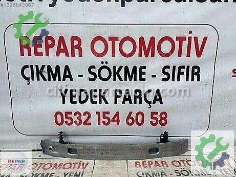 Audi A4 Ön Tampon Demiri çıkma parça