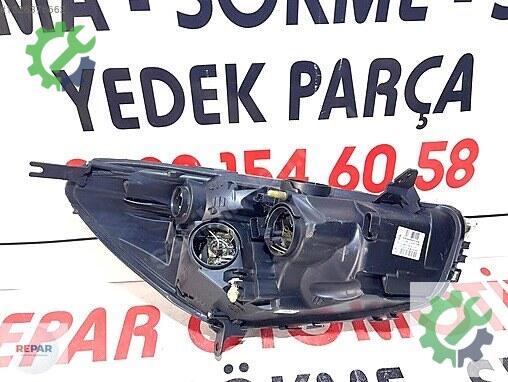Renault Clio Sol Ön Far 260603442R çıkma parça