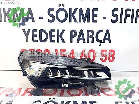 Renault Clio Sağ Ön Far çıkma parça