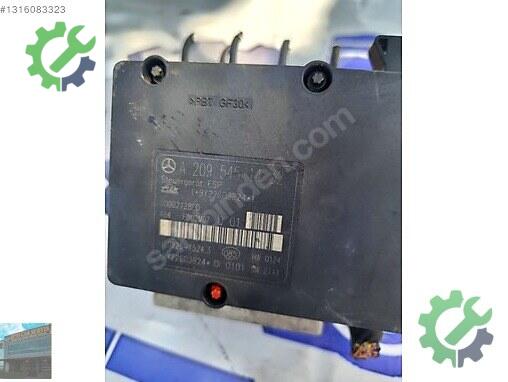 Mercedes-Benz CLK ABS Beyni (Modül) A2095451432 çıkma parça