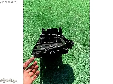 Citroen C5 Bakalit çıkma parça