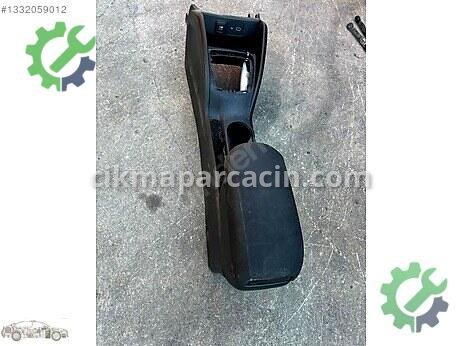 Fiat Egea Bakalit çıkma parça