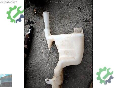 Ford Fiesta Cam Suyu Bidonu 8B61-17B613 çıkma parça