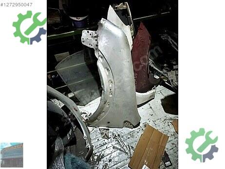 Ford C-Max Sol Çamurluk çıkma parça