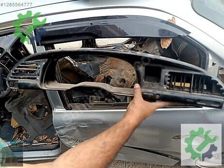 Ford Mondeo Gösterge Paneli çıkma parça