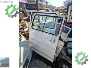 Çıkma Orijinal Sağ Kapı Mitsubishi L 300