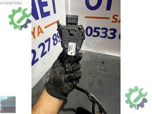 Nissan Primera Orijinal Çıkma Gaz Pedalı 18002AU410