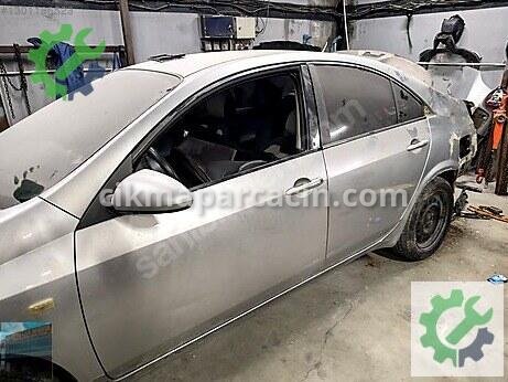 Nissan Primera Sol Arka Kapı çıkma parça