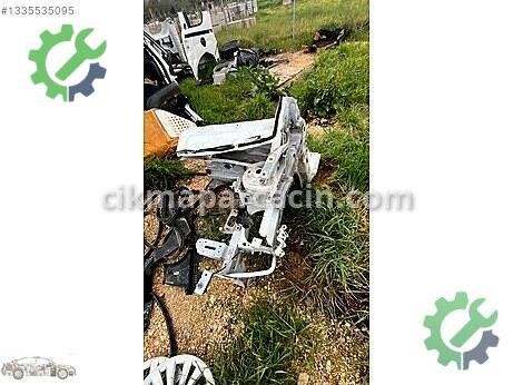 Renault Clio Şasi çıkma parça