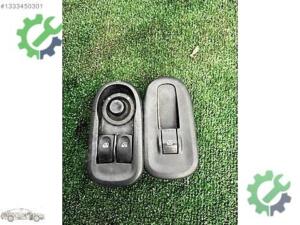Çıkma Orijinal Bakalit Renault Kangoo