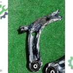 Orijinal Skoda Karoq Salıncak Burcu Çıkma