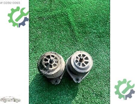 Volkswagen Touareg Motor Takozu & Kulağı çıkma parça