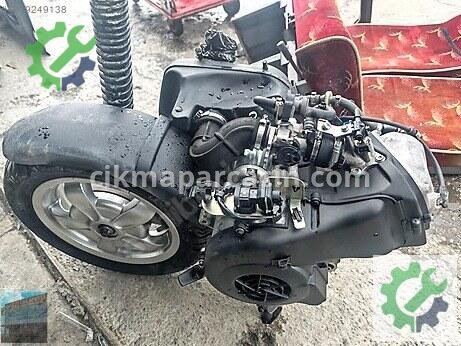 Vespa Komple Motor çıkma parça