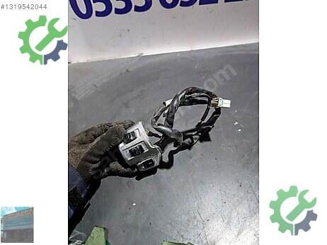 Vespa Sağ Konsol çıkma parça