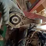 Nissan Note Motor Takozu Çıkma