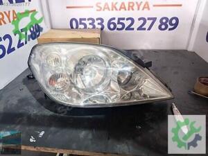 Nissan Primera Sağ Ön Far Çıkma