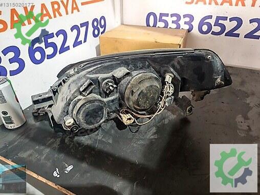 Nissan Primera Sağ Ön Far çıkma parça