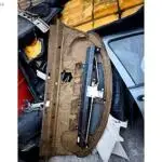 Opel Omega Bagaj Menteşesi Çıkma