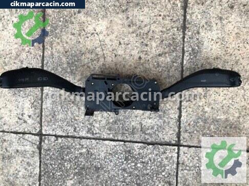 Seat Cordoba Sinyal Kolu çıkma parça