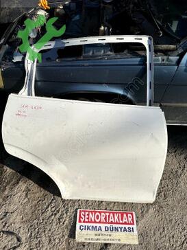 Seat Leon Sağ Arka Kapı çıkma parça