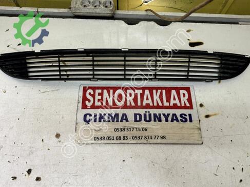 Seat Leon Tampon Izgarası çıkma parça