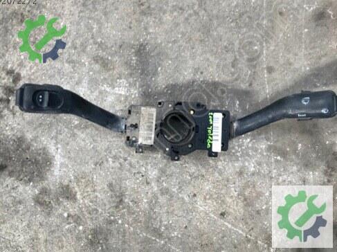 Seat Toledo Sinyal Kolu çıkma parça