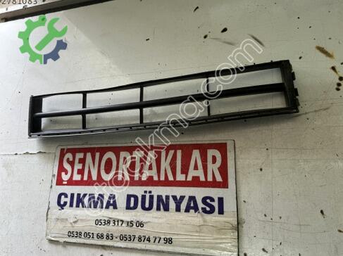 Skoda Fabia Tampon Izgarası çıkma parça