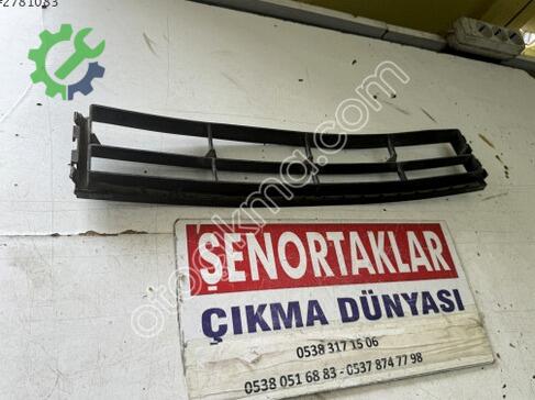 Skoda Fabia Tampon Izgarası çıkma parça
