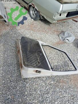 Skoda Favorit Sağ Ön Kapı çıkma parça