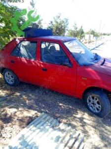Skoda Felicia sağ ön kapı
