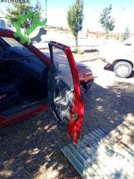 Skoda Felicia Sağ Ön Kapı çıkma parça