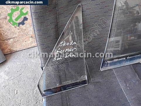 Skoda Forman Arka Cam çıkma parça