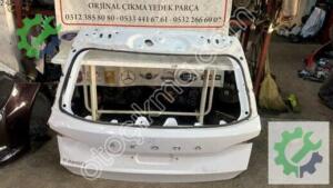 SKODA KAMİQ BAGAJ KAPAĞI -DS OTOMOTİV-