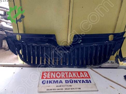 Skoda Octavia Ön Panjur çıkma parça
