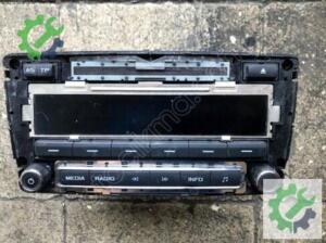 Skoda Octavia Radyo CD Çalar Teyp (BOZUK) 1Z0035161F