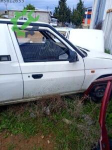 Skoda pikap sağ ön kapı